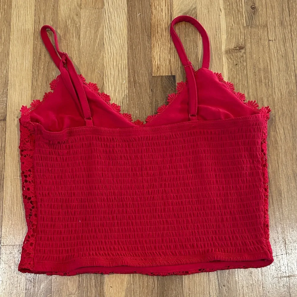 *last chance* No Boundaries | Women. Red Lace Cropped Tank Top - Picture 8 of 13